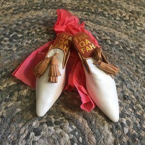 White Leather Moroccan Slippers